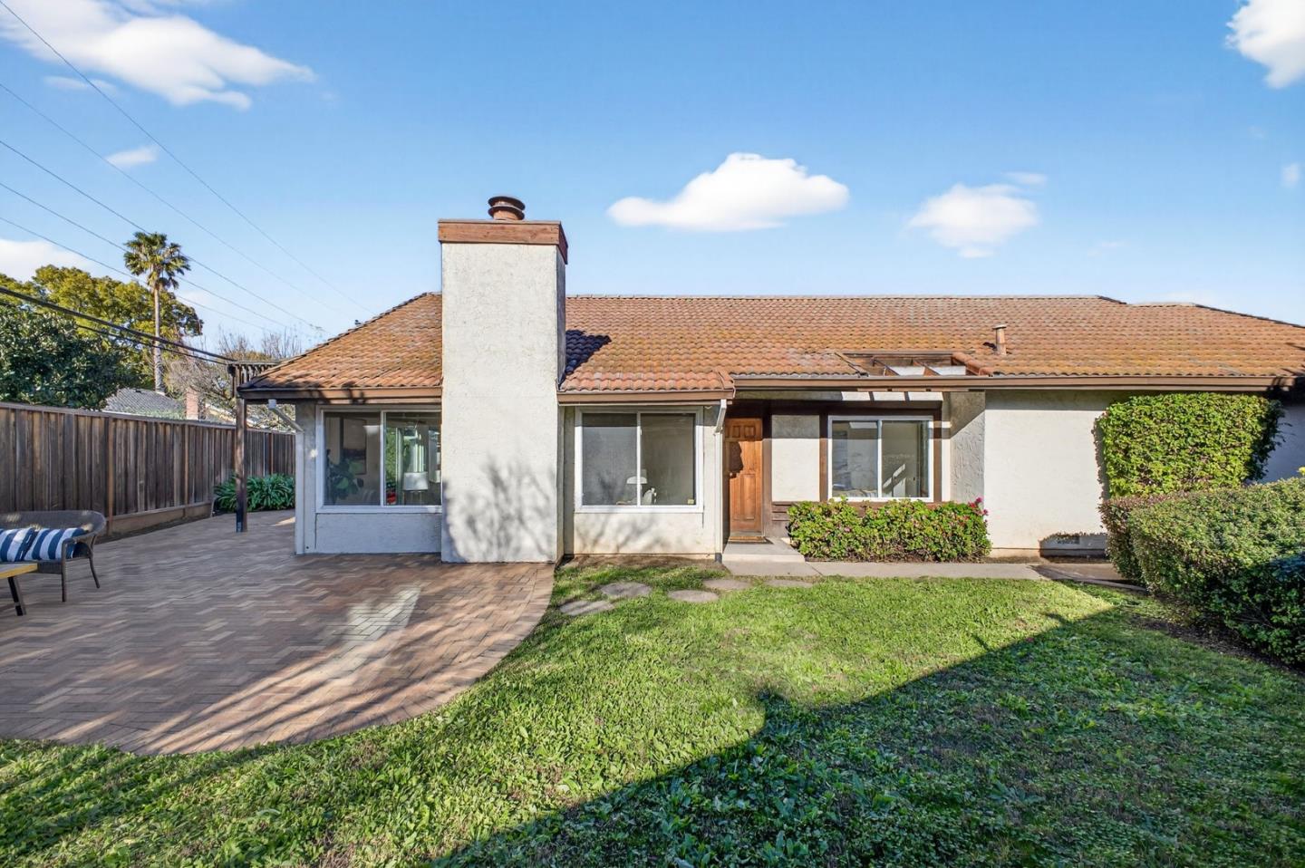 Front Image Thumbnail for ML82030787