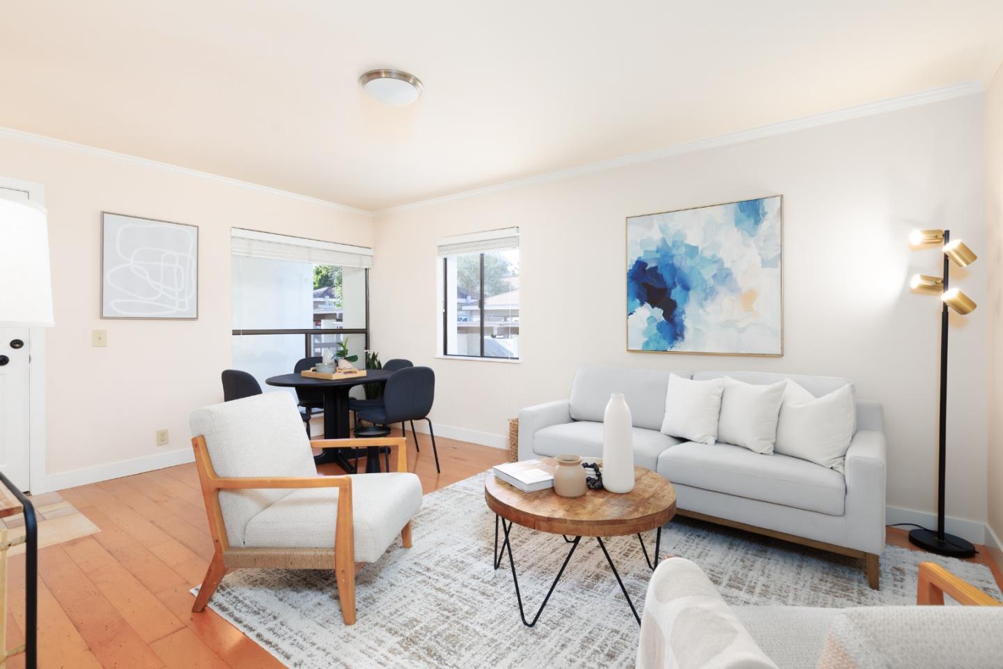 Front Image Thumbnail for ML82030795