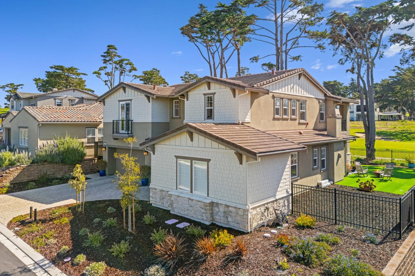 Front Image Thumbnail for ML82030866