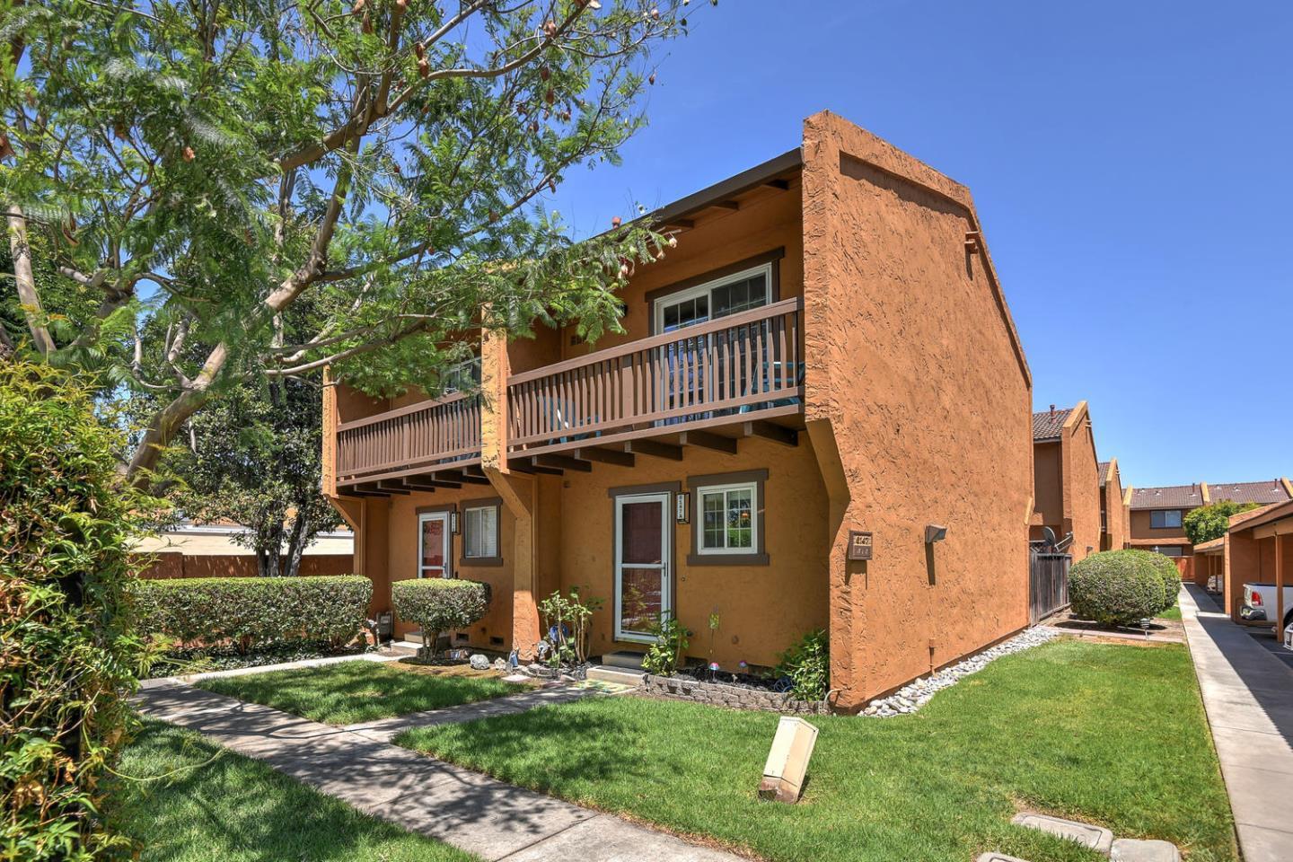 Front Image Thumbnail for ML82030879