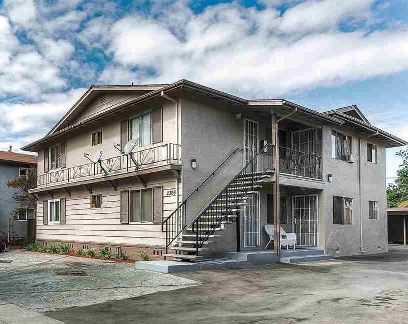 Front Image Thumbnail for ML82031077