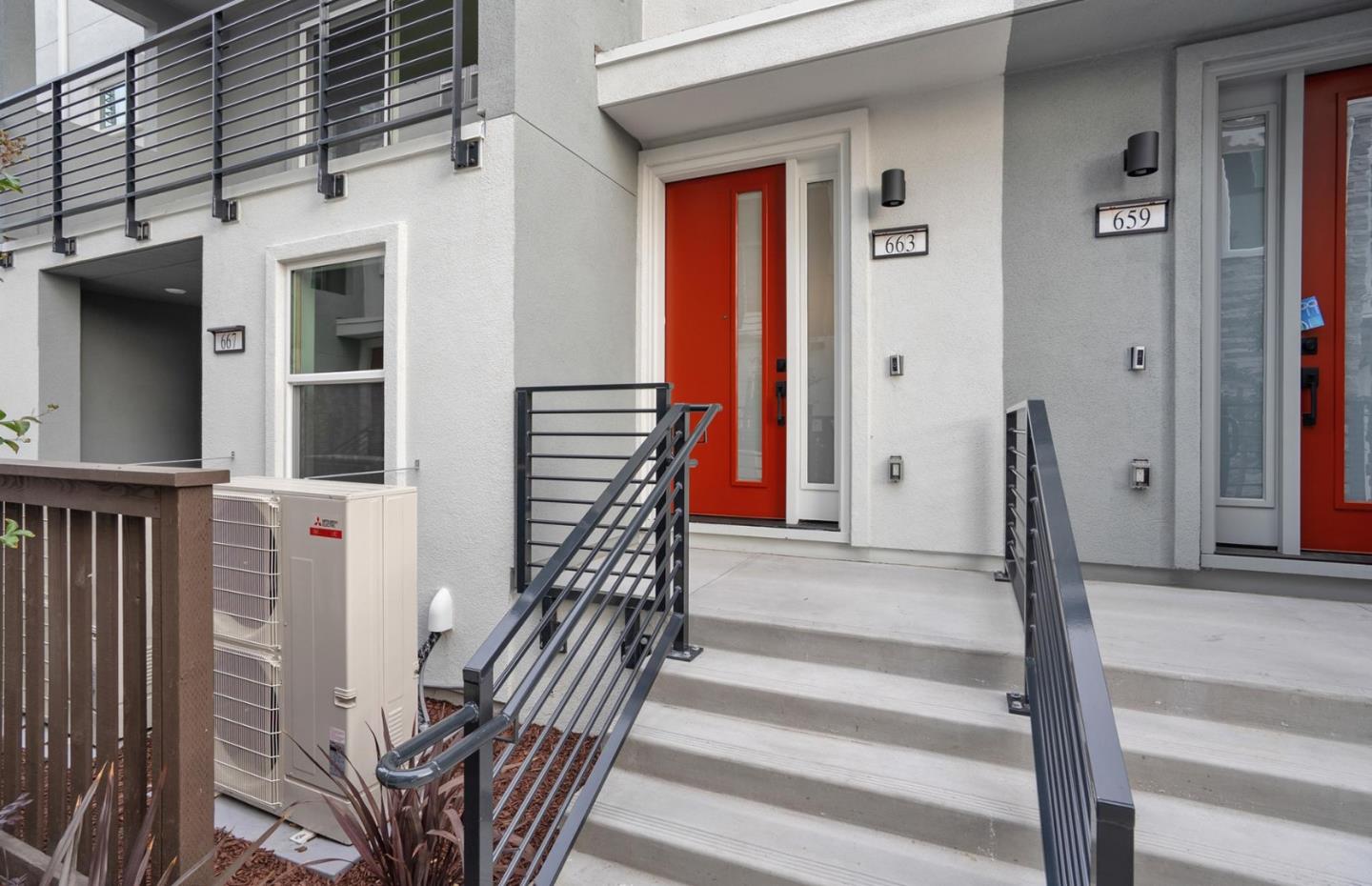 Front Image Thumbnail for ML82031120