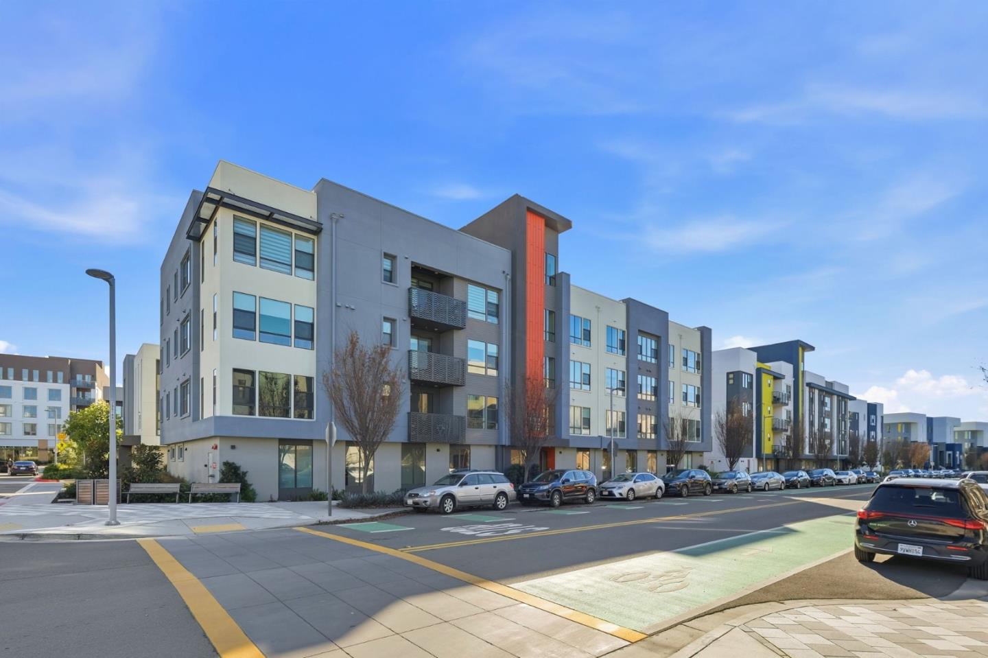 Front Image Thumbnail for ML82031156