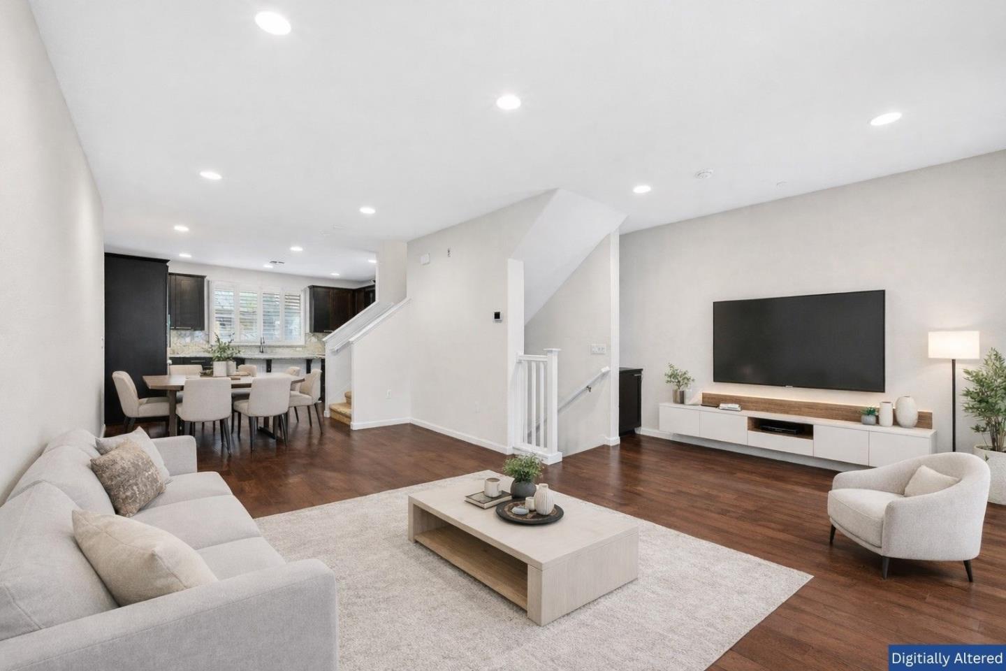 Front Image Thumbnail for ML82031294