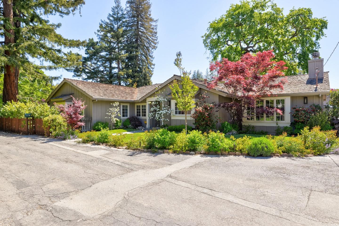 Front Image Thumbnail for ML82031383