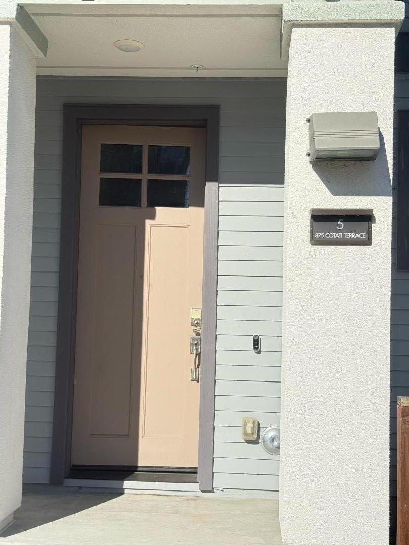 Front Image Thumbnail for ML82031515