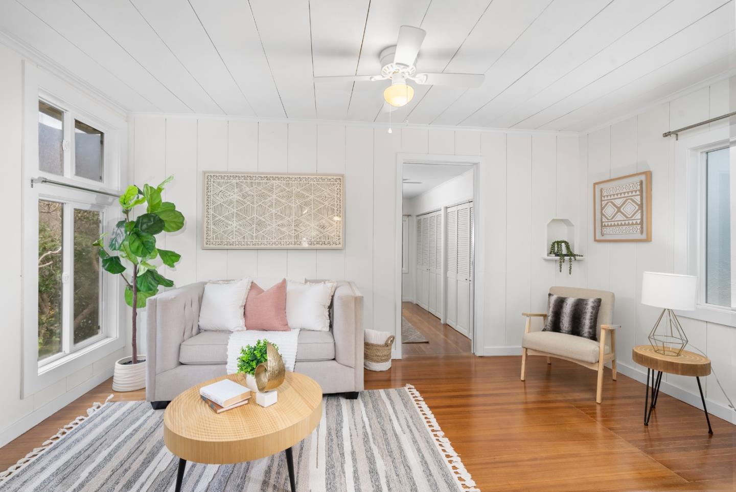 Front Image Thumbnail for ML82031746