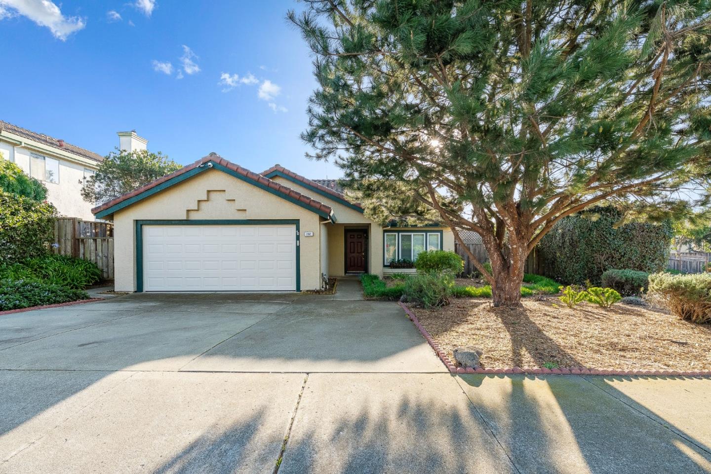 Front Image Thumbnail for ML82031854