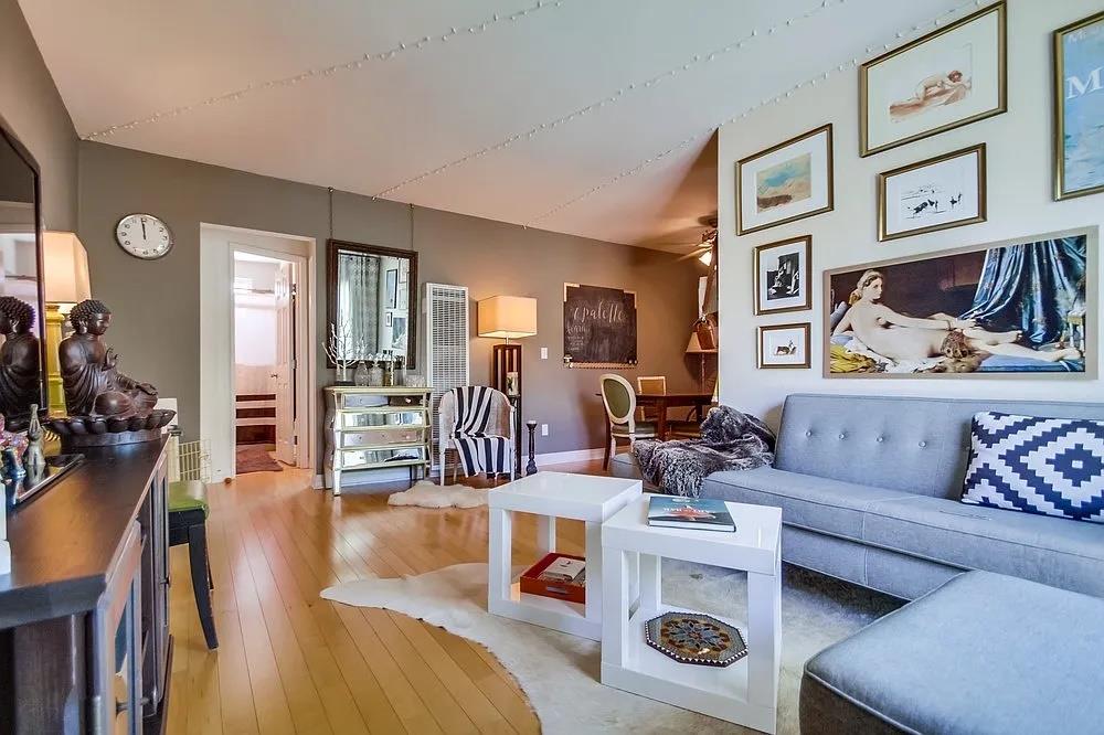 Front Image Thumbnail for ML82031904