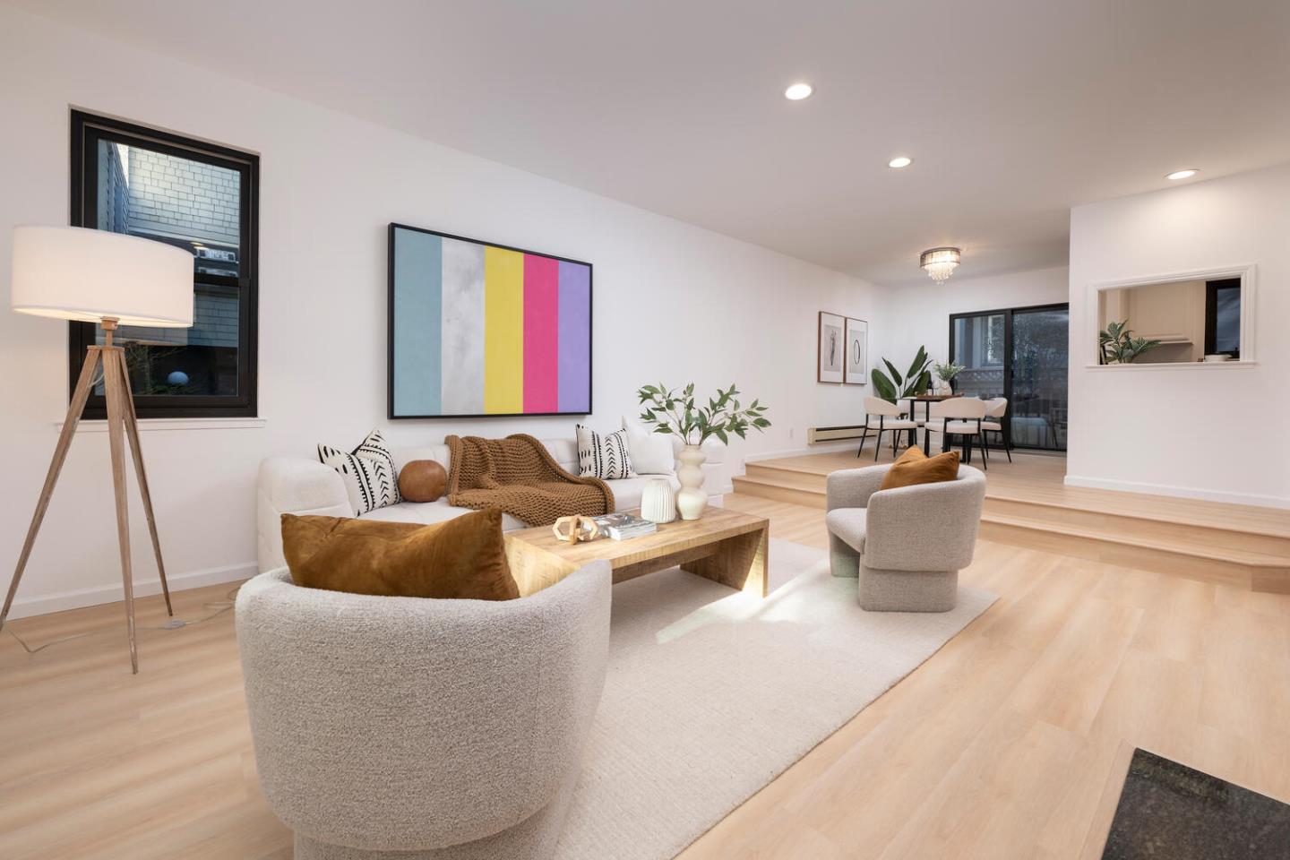 Front Image Thumbnail for ML82032083