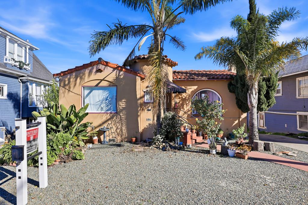 Front Image Thumbnail for ML82032287