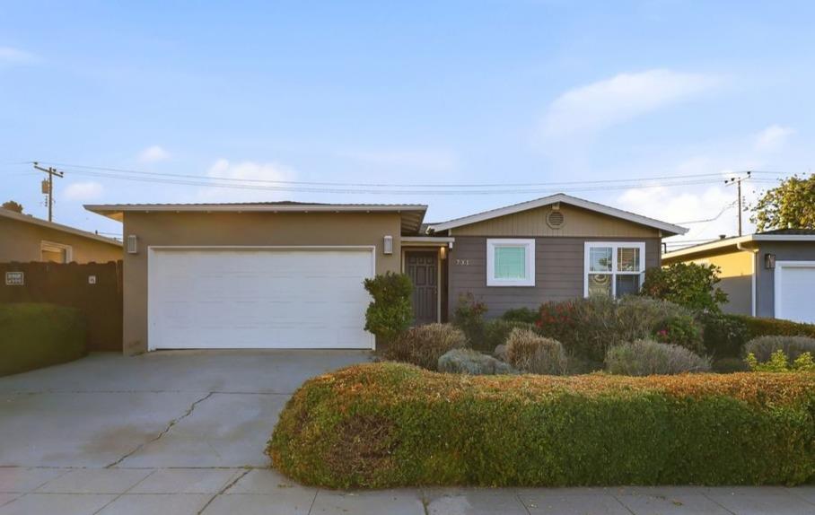 Front Image Thumbnail for ML82032290