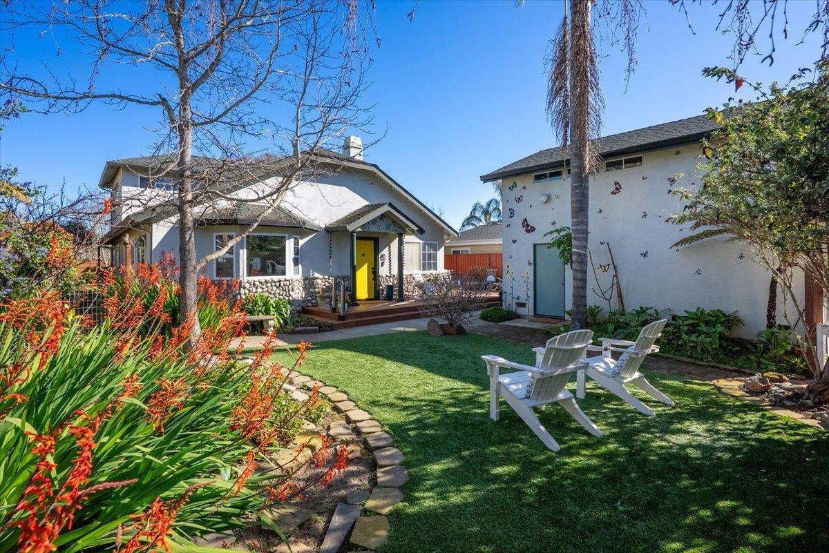 Front Image Thumbnail for ML82032362