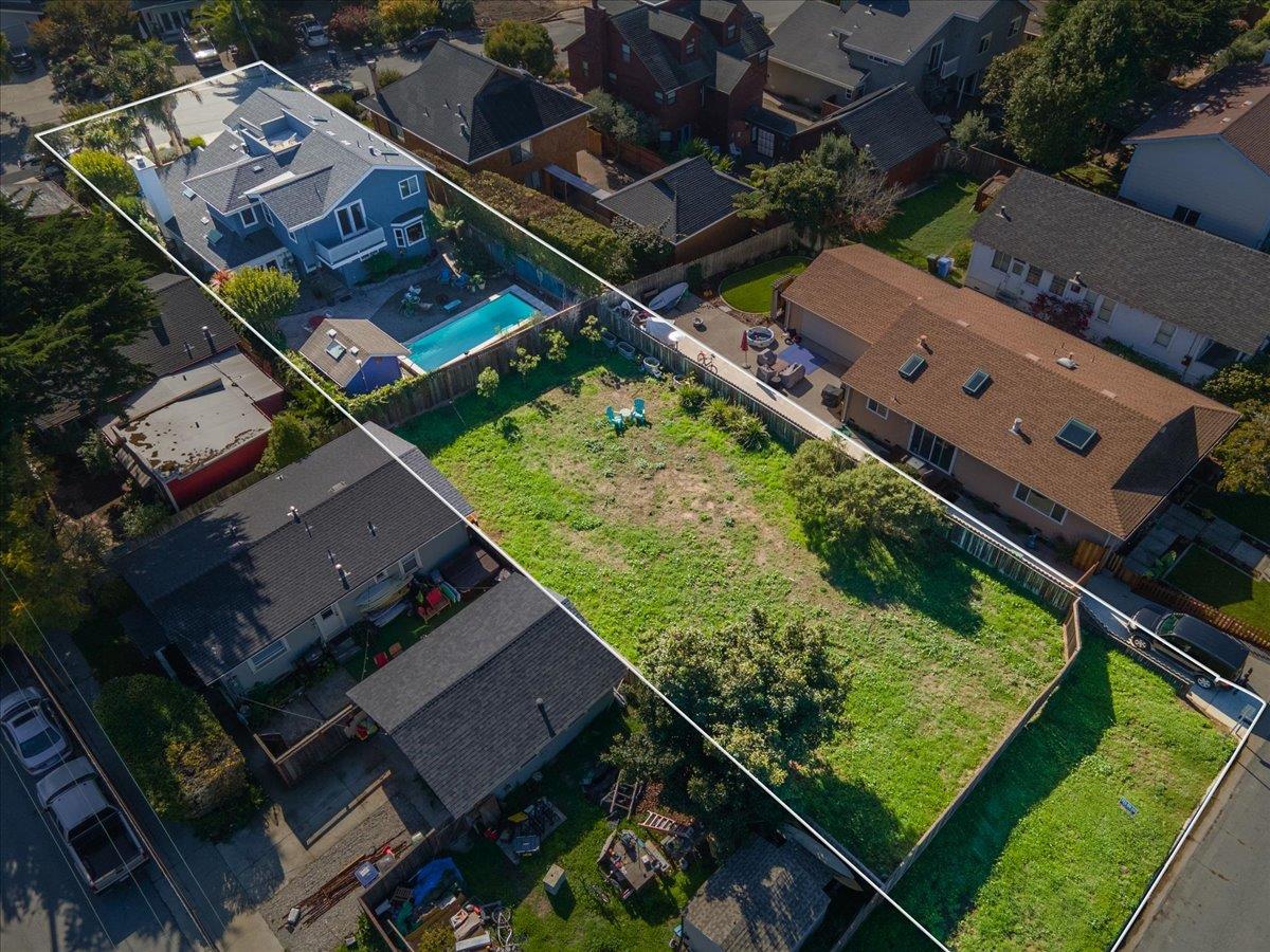 Front Image Thumbnail for ML82032576