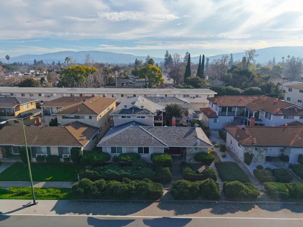 Front Image Thumbnail for ML82032585