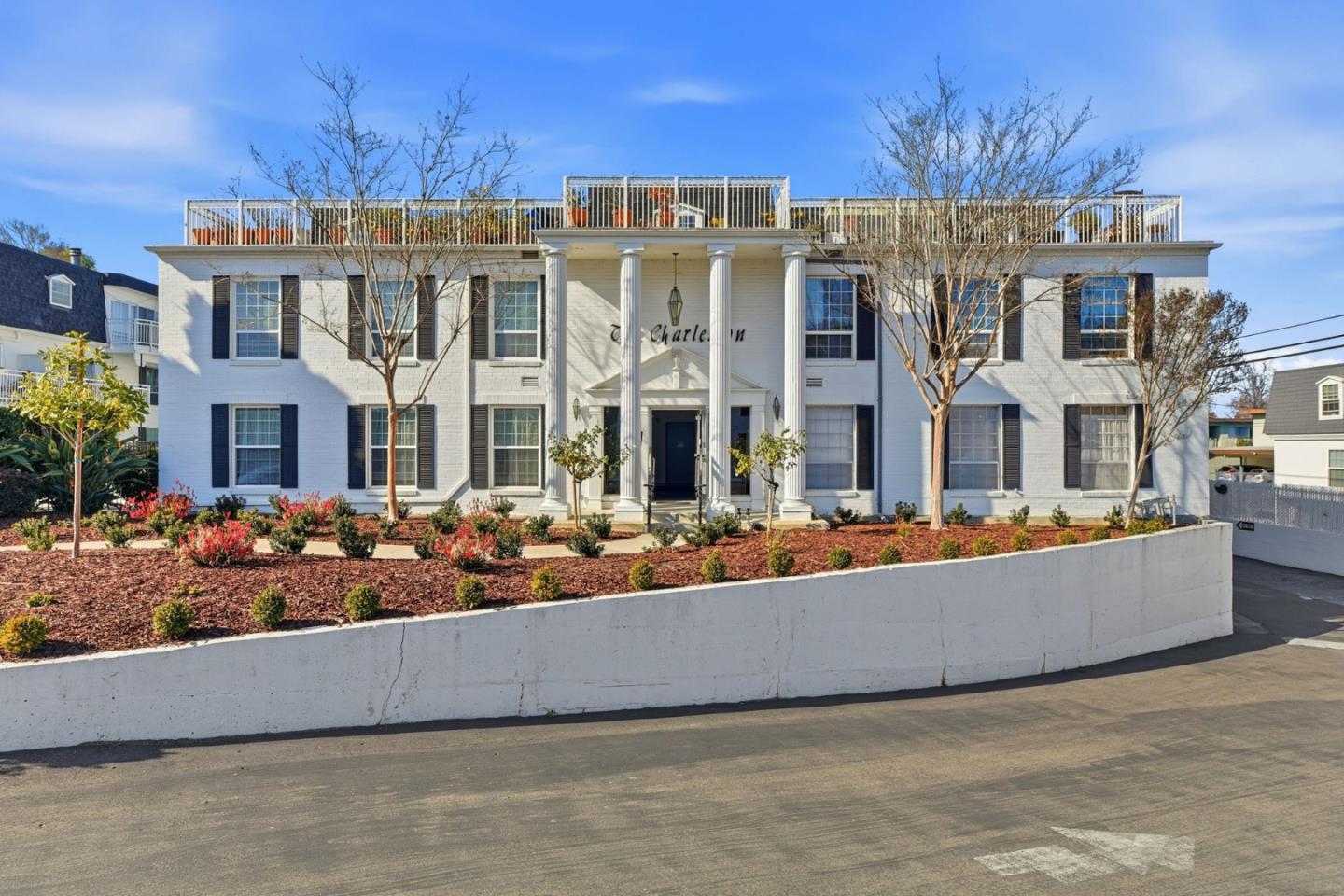 Front Image Thumbnail for ML82032636