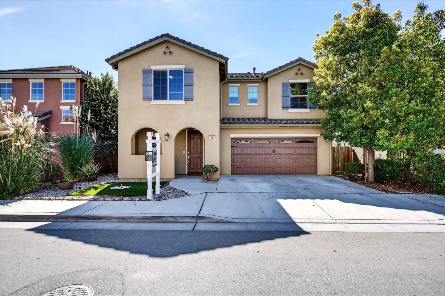 Front Image Thumbnail for ML82032641