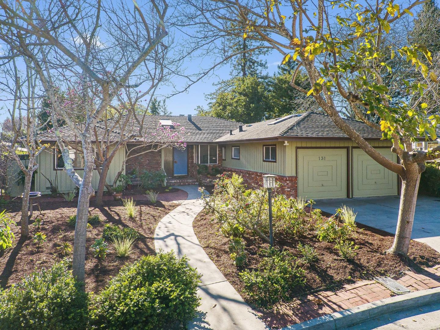 Front Image Thumbnail for ML82032742