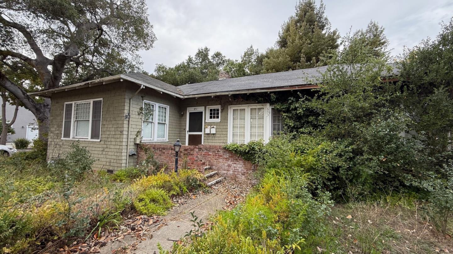 Front Image Thumbnail for ML82032754