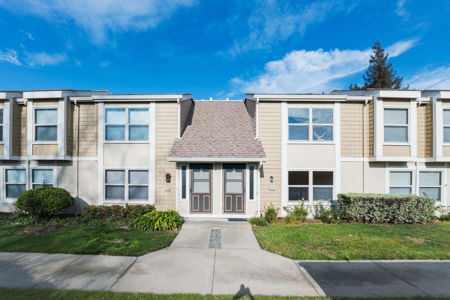 Front Image Thumbnail for ML82032824