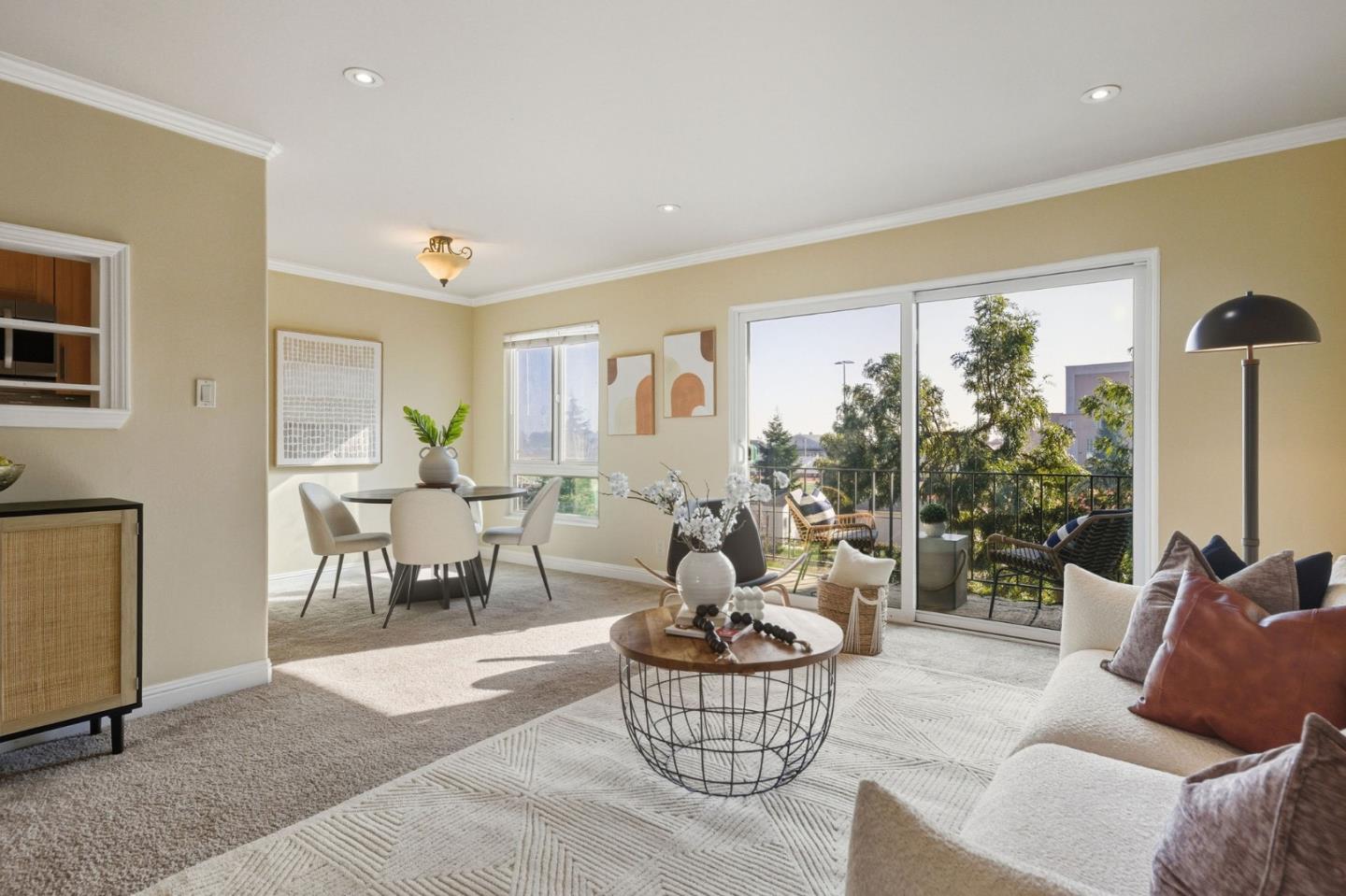 Front Image Thumbnail for ML82032969