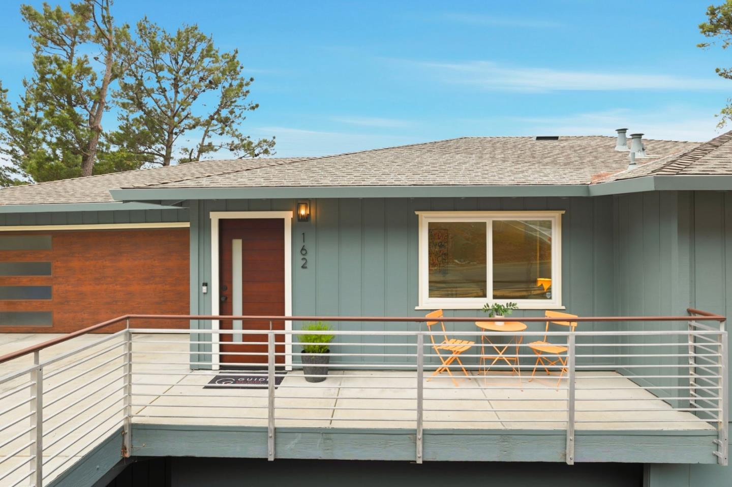 Front Image Thumbnail for ML82032991