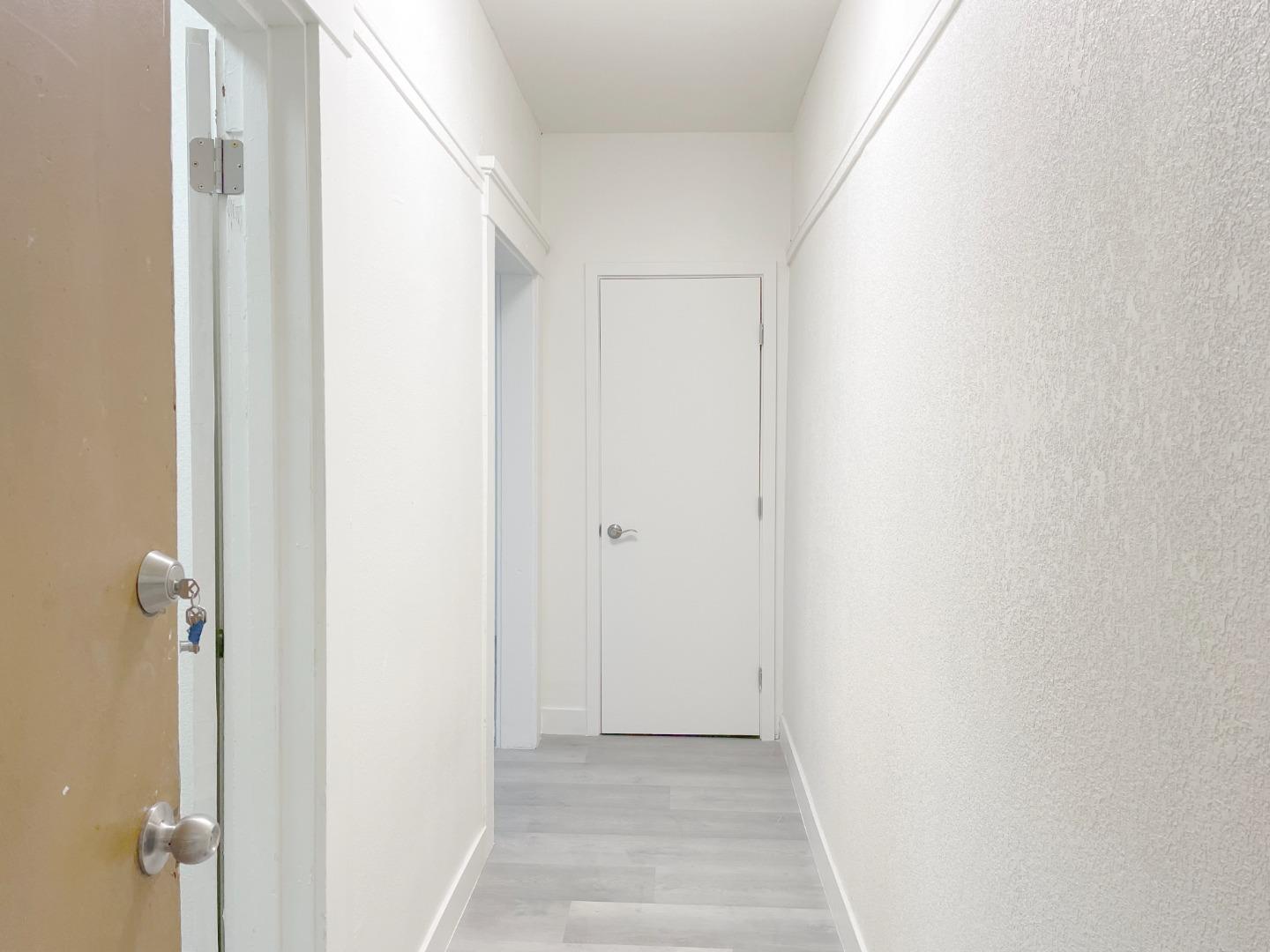 Front Image Thumbnail for ML82033044