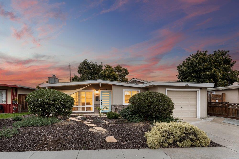 Front Image Thumbnail for ML82033076