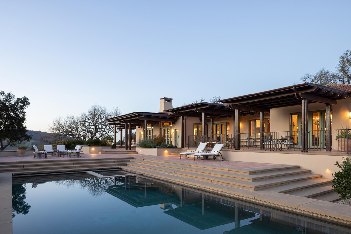 Front Image Thumbnail for ML82033079