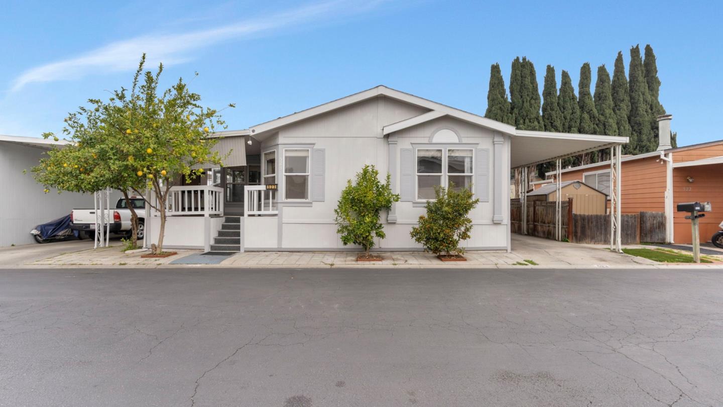 Front Image Thumbnail for ML82033115