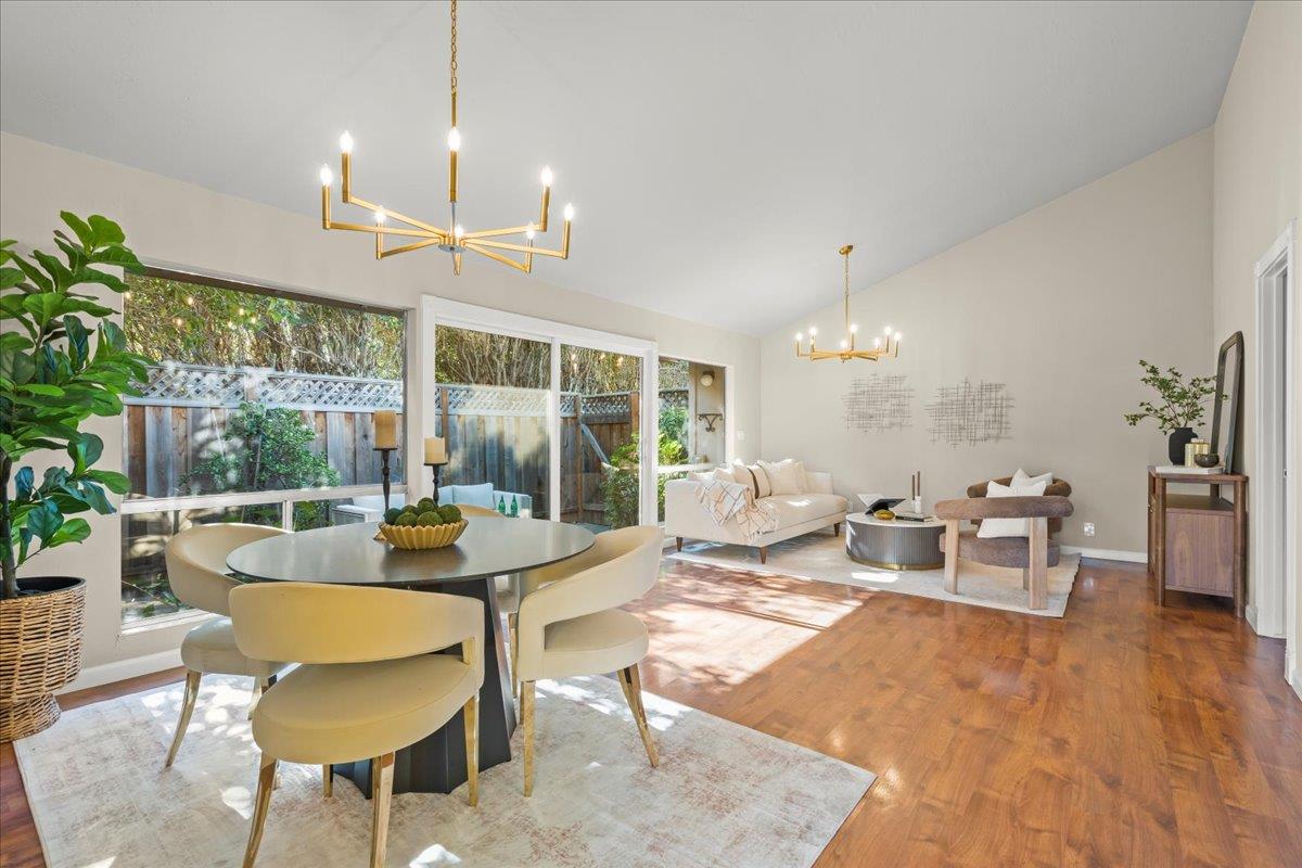 Front Image Thumbnail for ML82033118