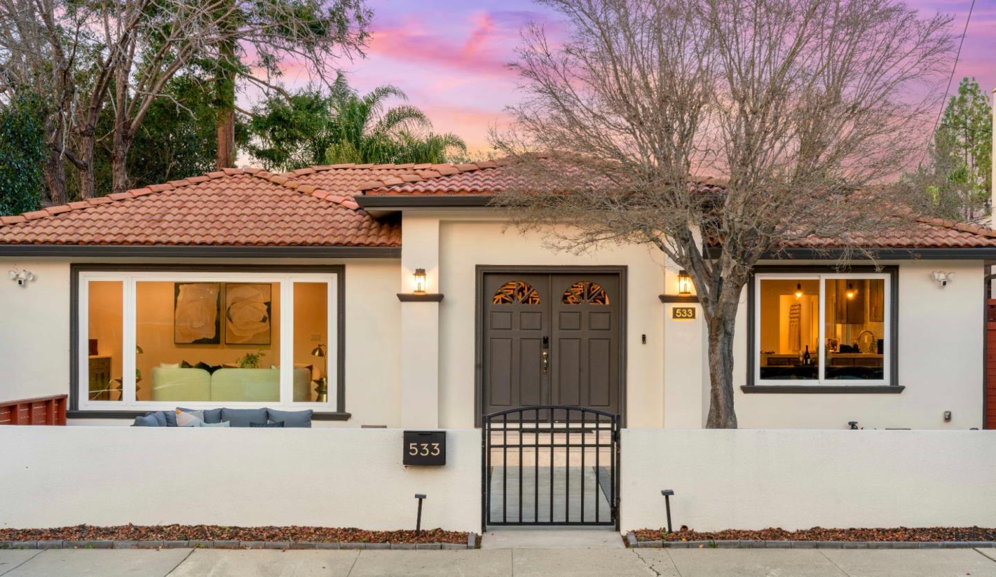 Front Image Thumbnail for ML82033257