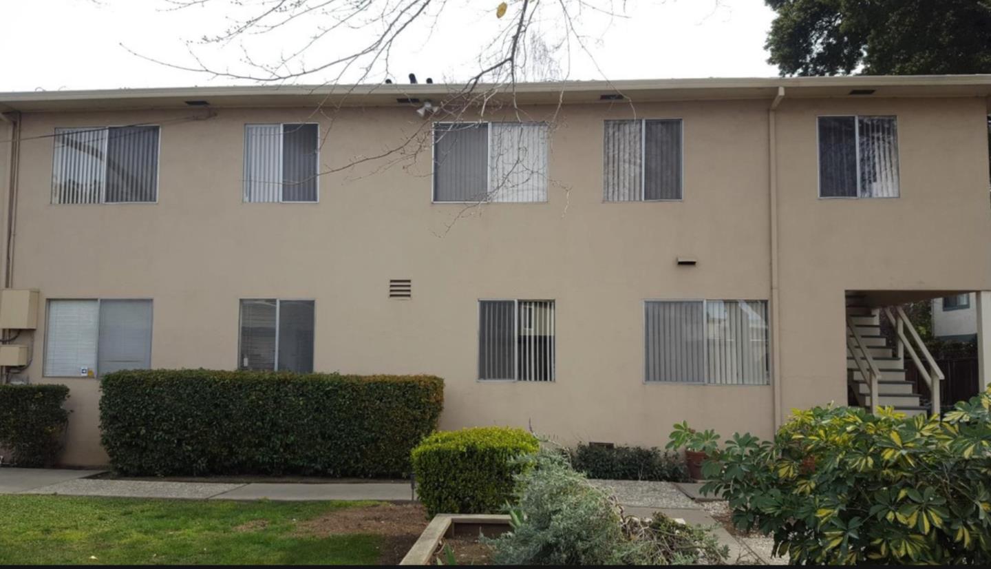 Front Image Thumbnail for ML82033305