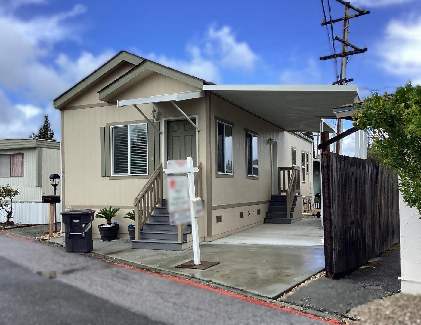 Front Image Thumbnail for ML82033314