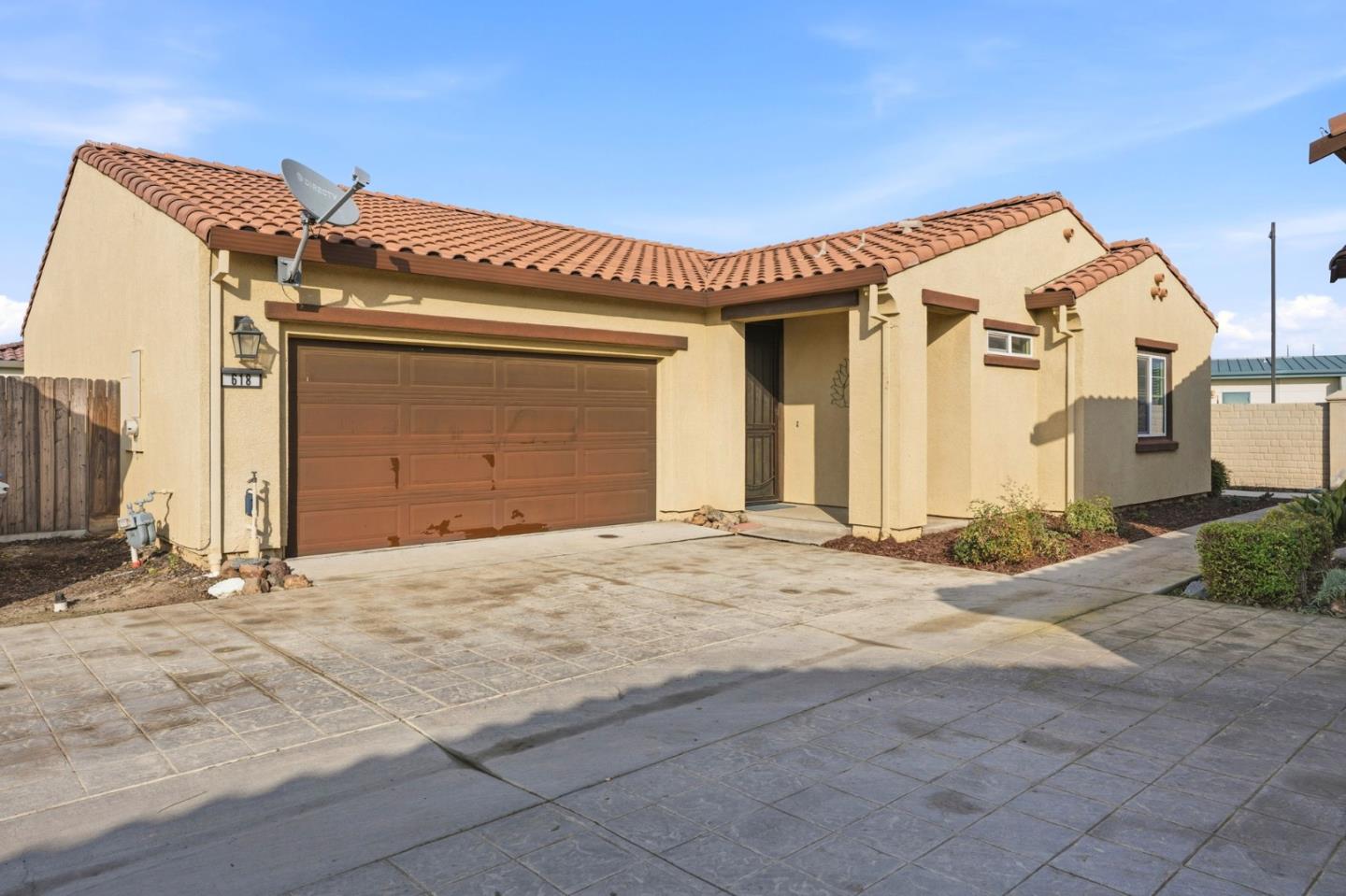 Front Image Thumbnail for ML82033342