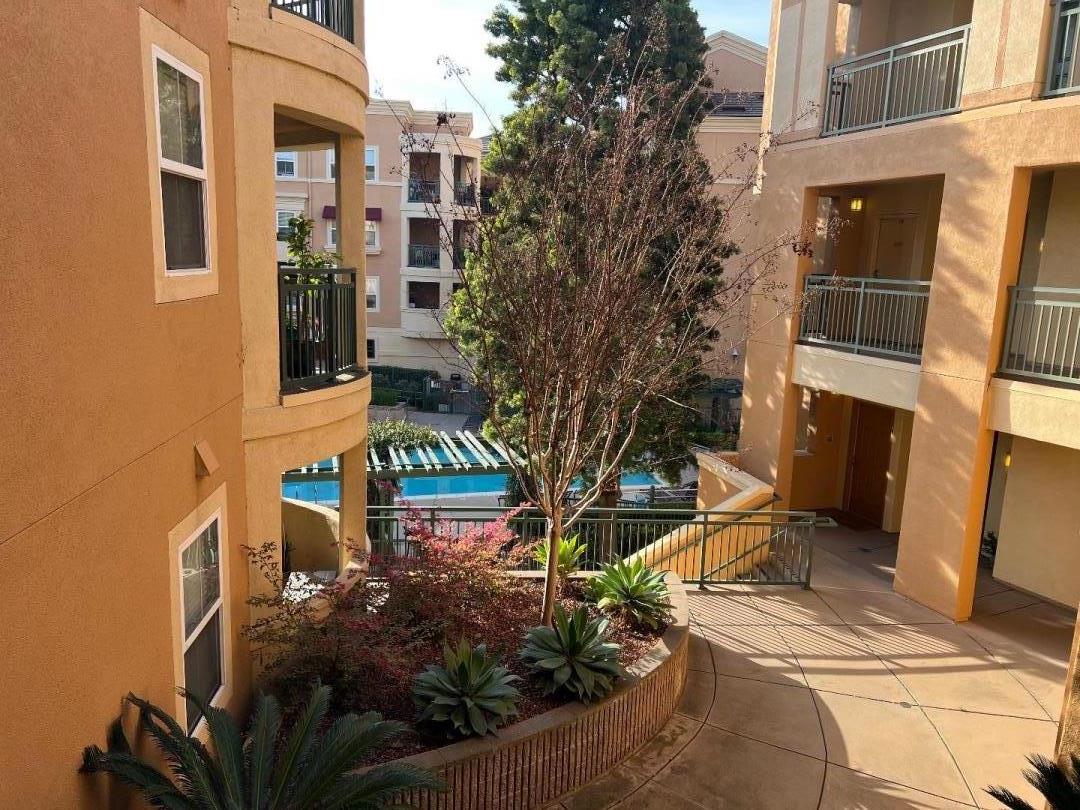 Front Image Thumbnail for ML82033344