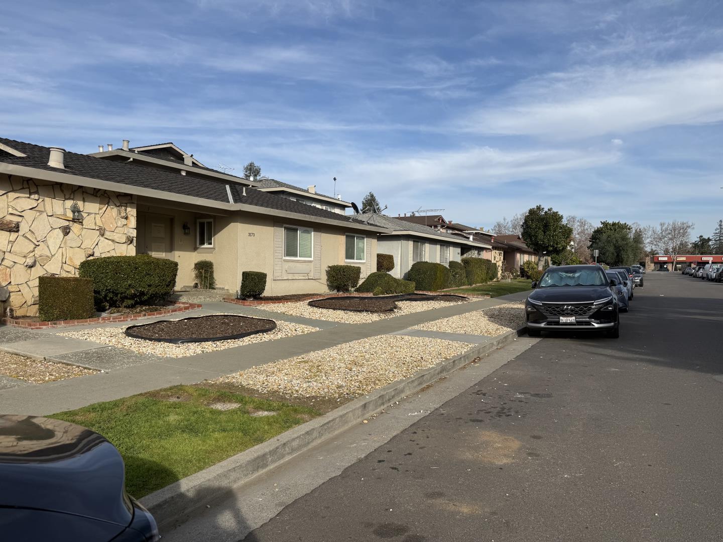 Front Image Thumbnail for ML82033686