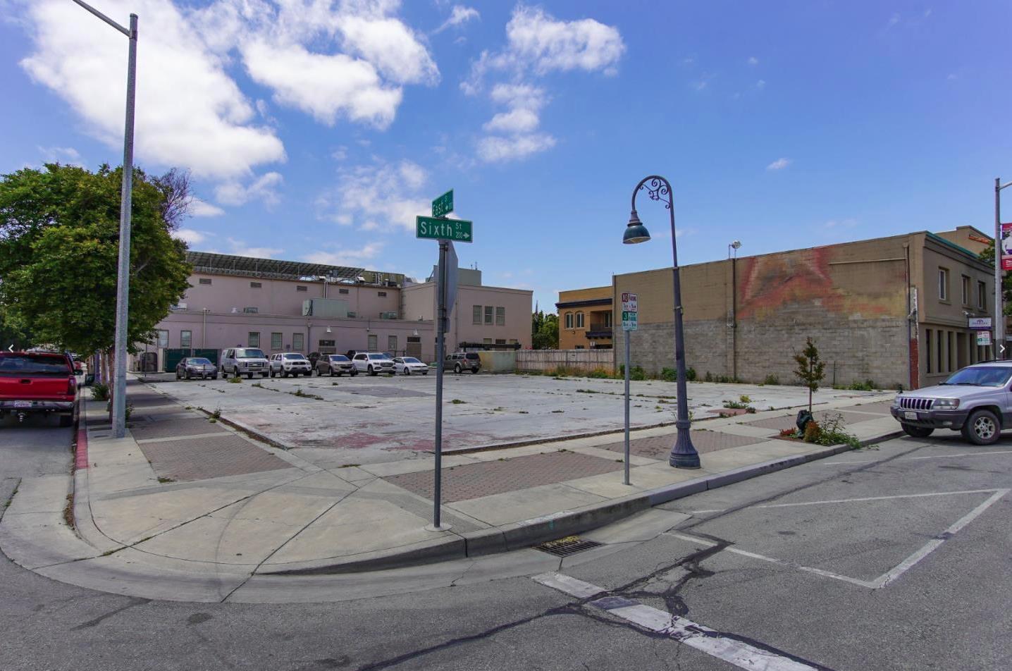 Front Image Thumbnail for ML82033740