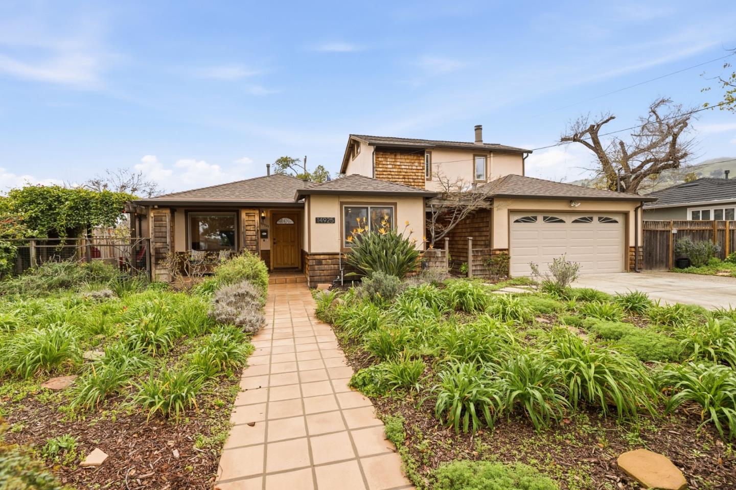 Front Image Thumbnail for ML82033741