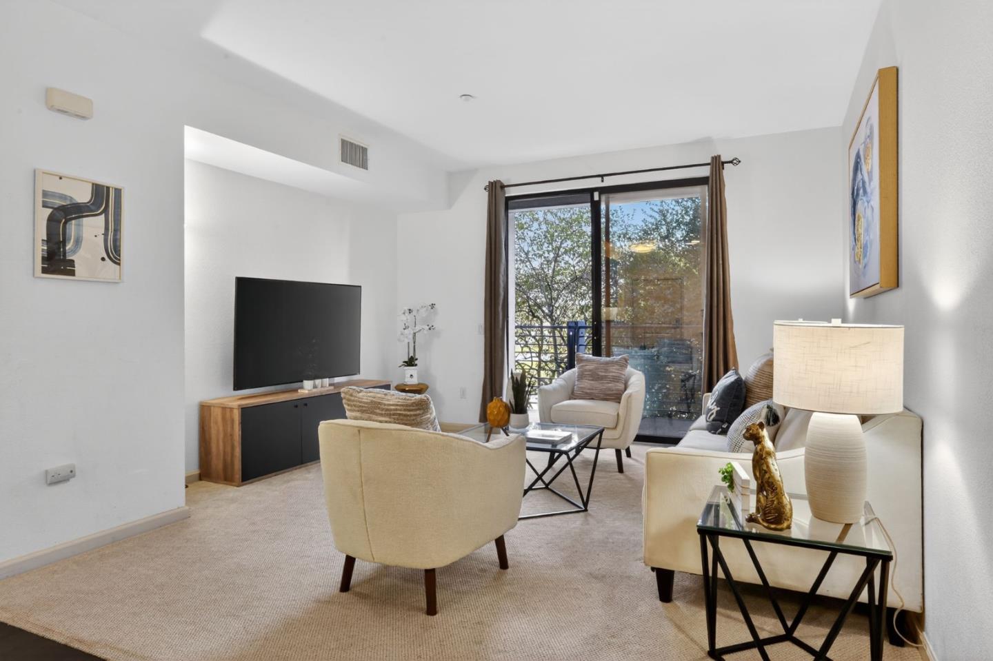 Front Image Thumbnail for ML82033923