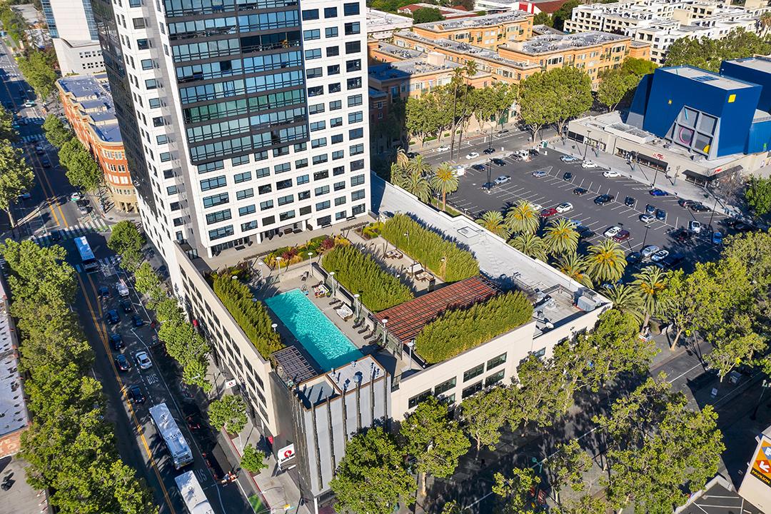 Front Image Thumbnail for ML82033946