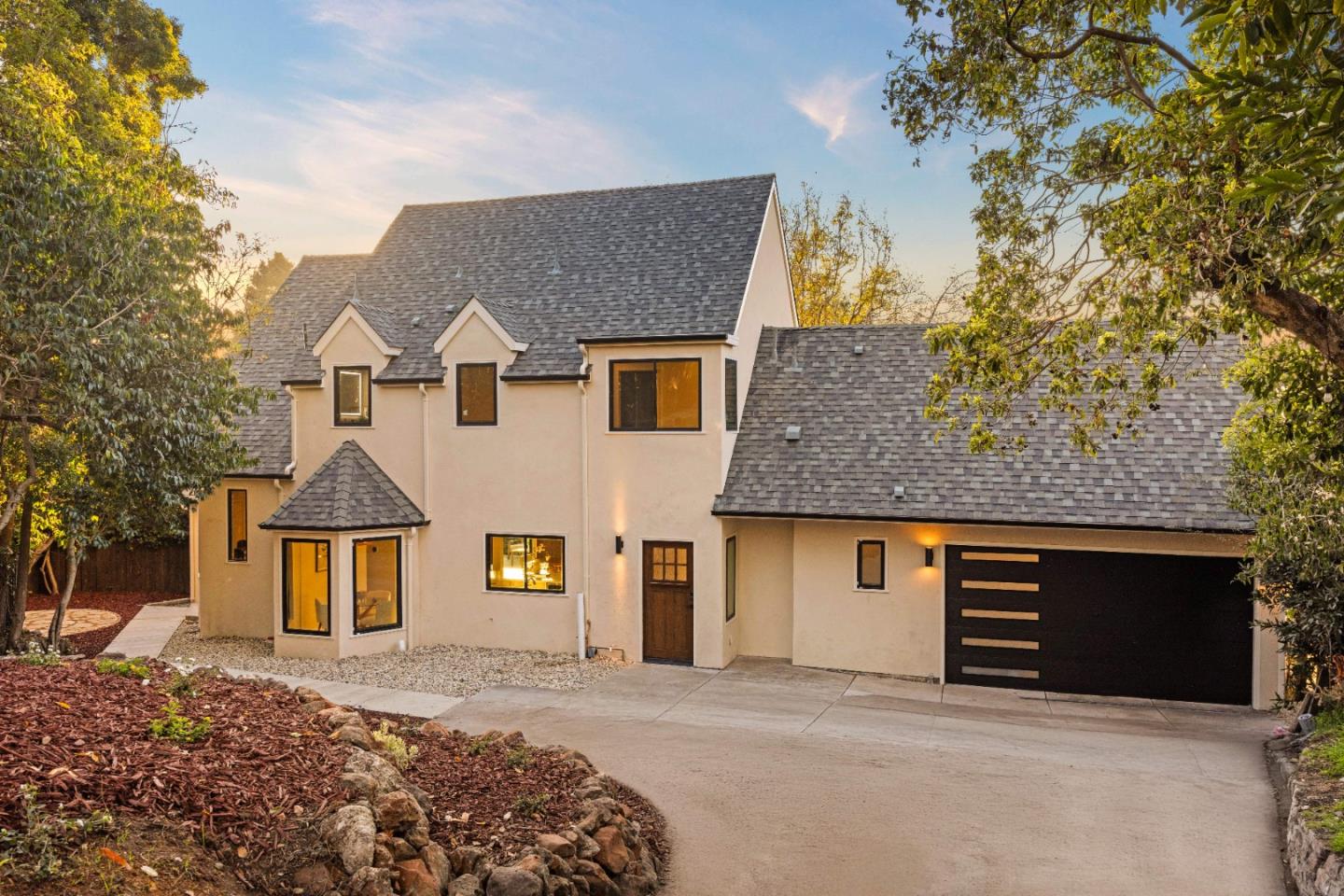 Front Image Thumbnail for ML82034007