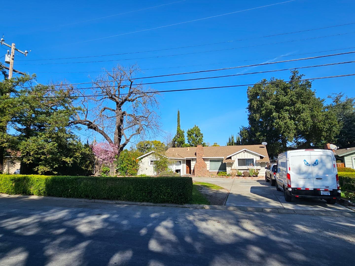 Front Image Thumbnail for ML82034155