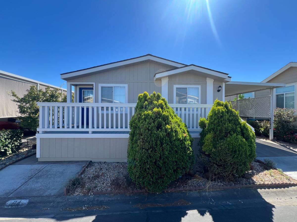 Front Image Thumbnail for ML82034321