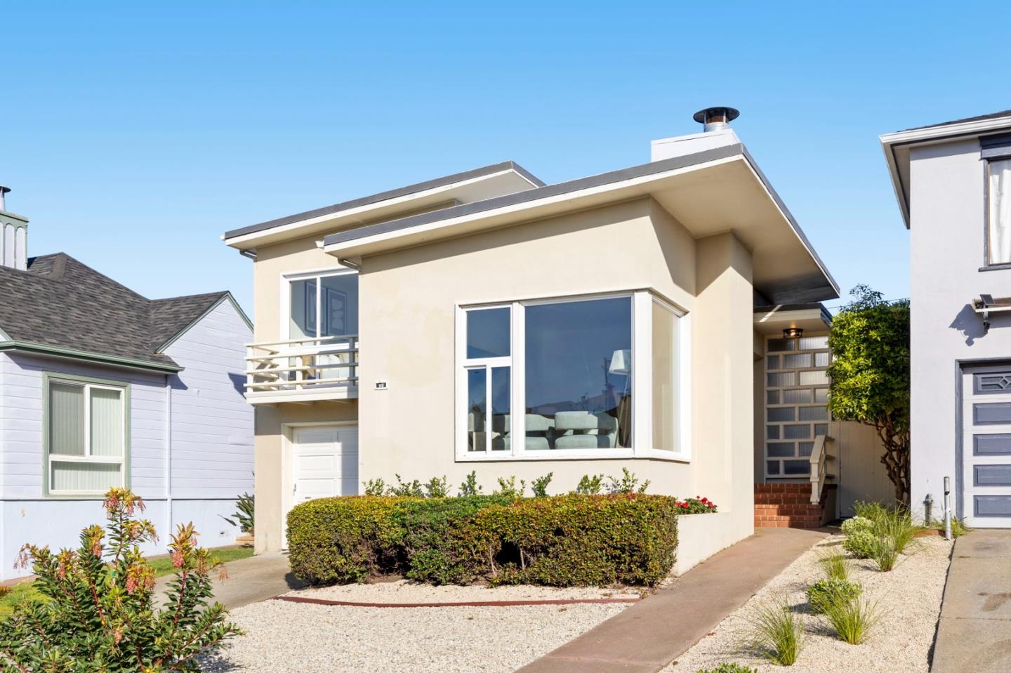 Front Image Thumbnail for ML82034363