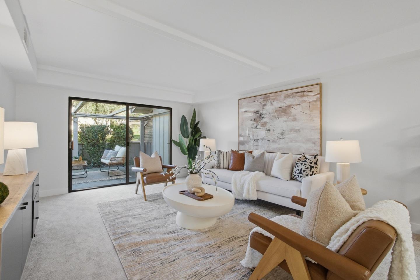 Front Image Thumbnail for ML82034403