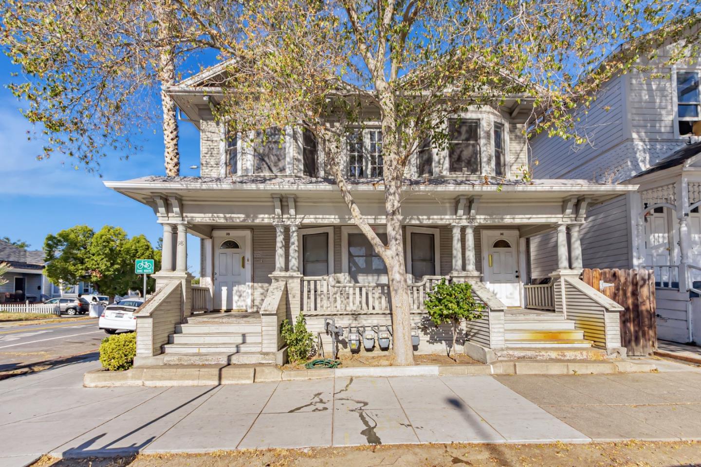 Front Image Thumbnail for ML82034496