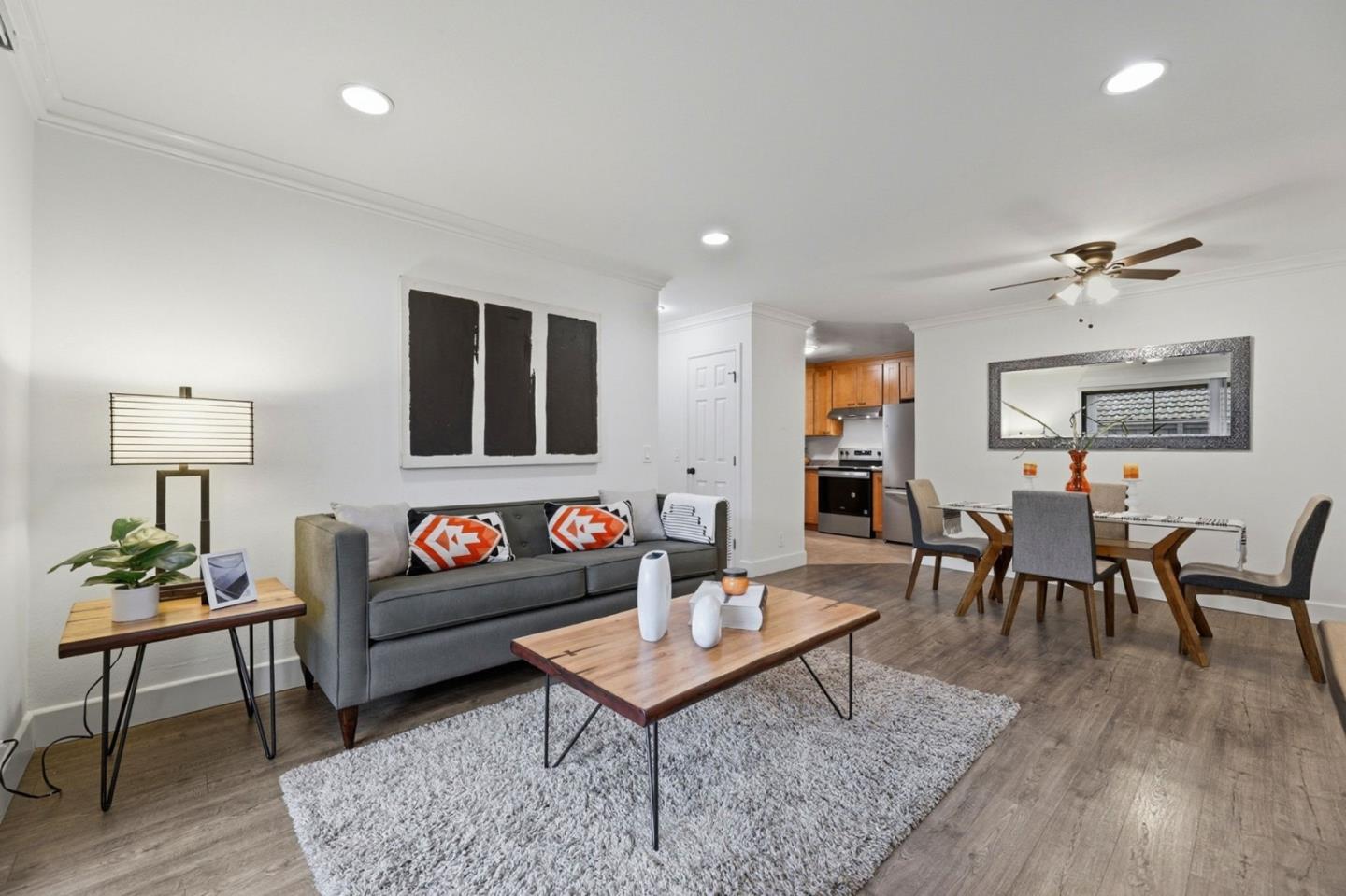 Front Image Thumbnail for ML82034505