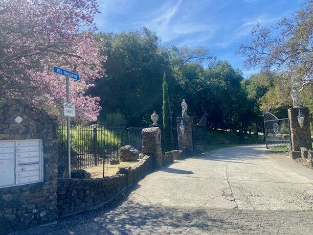 Front Image Thumbnail for ML82034546