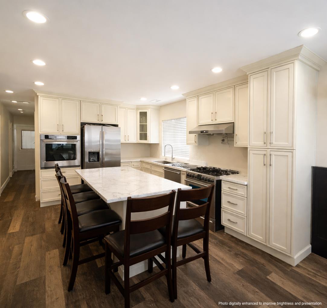 Front Image Thumbnail for ML82034649